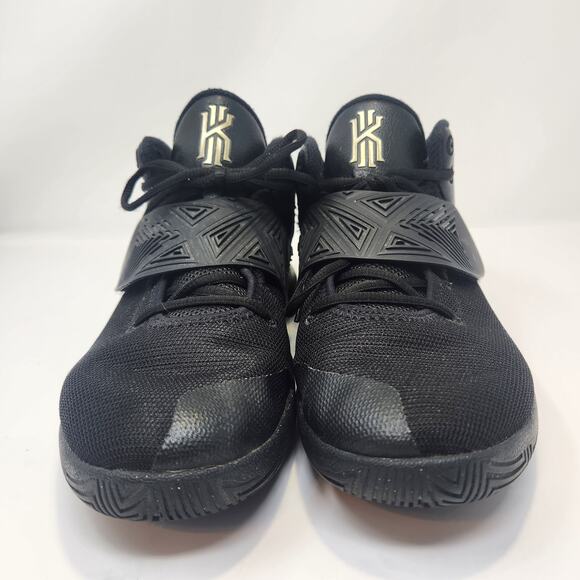 Nike Kyrie Flytrap 3 Black Metallic Gold Basketball Shoes Men Size 10.5 Sneakers